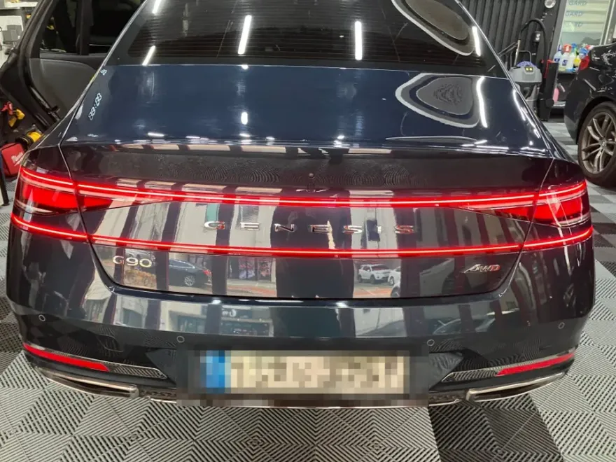 Genesis G90のドラレコ取付事例|費用目安と仕上がり 施工写真 2-1