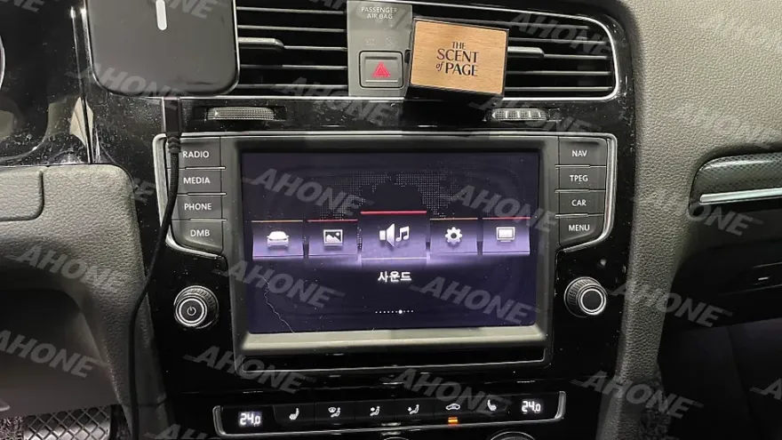Volkswagen Golf android head unit - Volkswagen Golf Android Head Unit Review: CarPlay & More photo 3