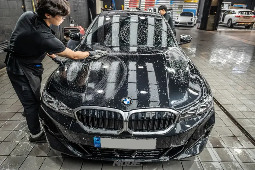 BMW 3 Seriesのガラスコーティング事例|韓国での施工目安 施工写真 3-2