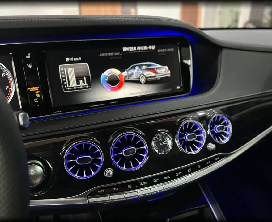 Mercedes-Benz S-Class W222のAndroid Auto・CarPlay取付事例 施工写真 3-2