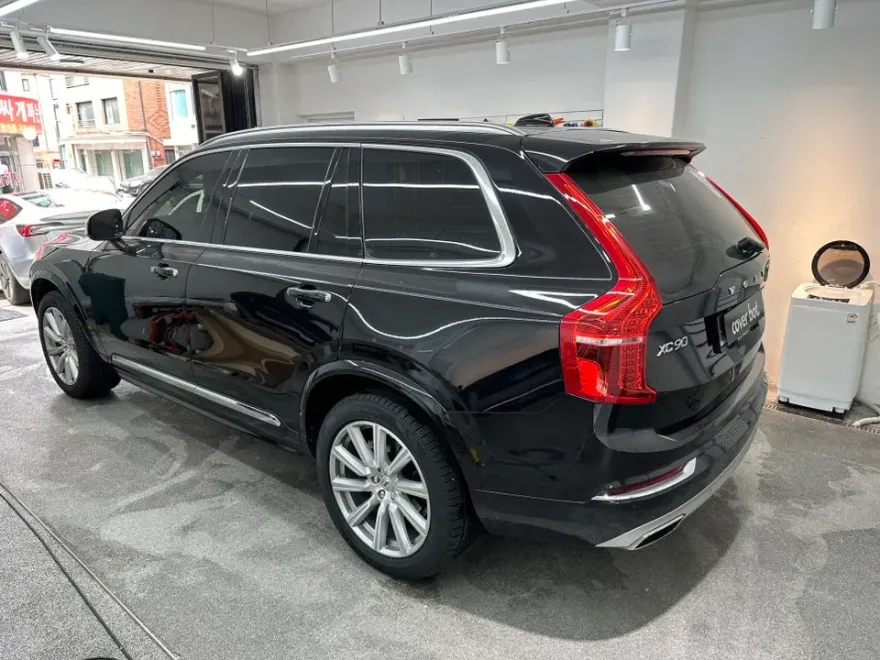 Volvo XC90のPPF施工事例|サンルーフの熱遮断効果 施工写真 3-1