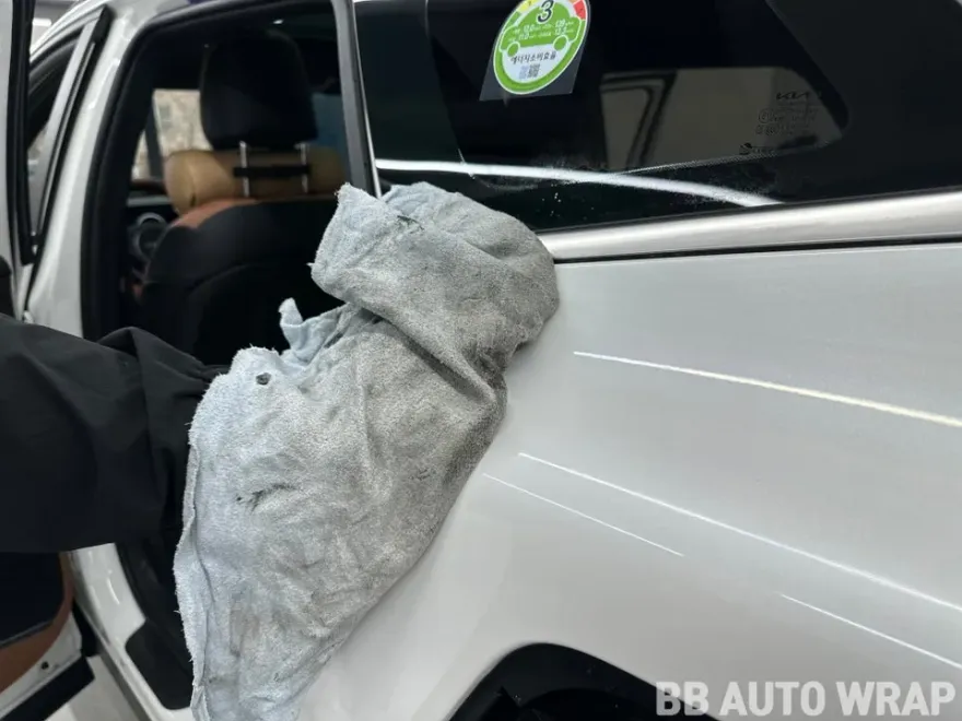 Kia Sportage NQ5 vinyl wrap - Kia Sportage NQ5 Vinyl Wrap Installation Review — Cost photo 3