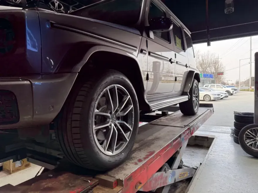 Mercedes-Benz G-Wagon wheel repair - Mercedes-Benz G-Wagon Wheel Repair & Painting Review photo 4