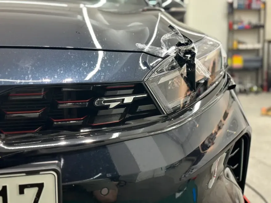 Kia K3 GTのPPF施工事例 施工写真 4-2