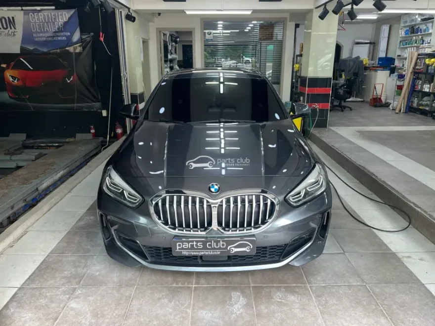 BMW 1 Series body kit - BMW 1 Series Body Kit Installation Review photo 2