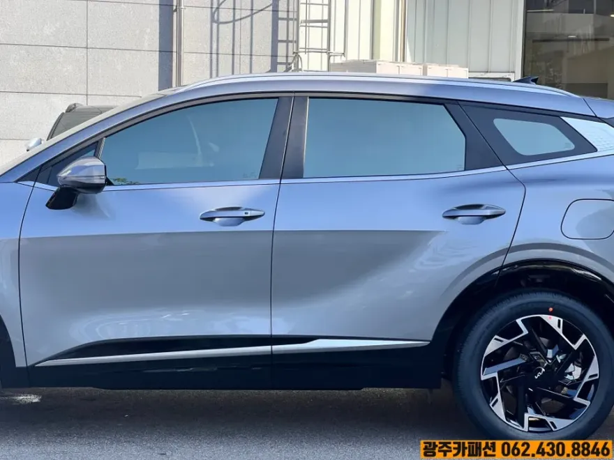 Kia Sportage NQ5のカーフィルム施工事例|費用目安・仕上がり 施工写真 1-2
