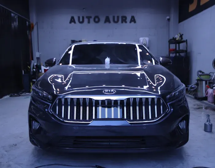 Kia K7 Premierのガラスコーティング事例|費用目安・仕上がり 施工写真 4-1
