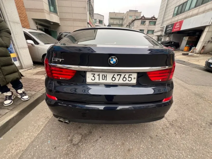 BMW 5 Series G30 oem options - BMW 5 Series G30 OEM Options Review: Cost & Results photo 4