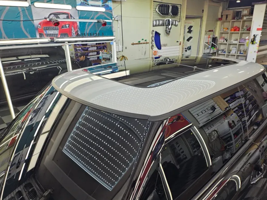 MINI MINI Cooperのカーラッピング事例|費用目安・仕上がり 施工写真 3-1