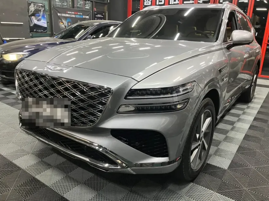 Genesis GV80のドラレコ取付事例|費用目安・仕上がり 施工写真 1-1