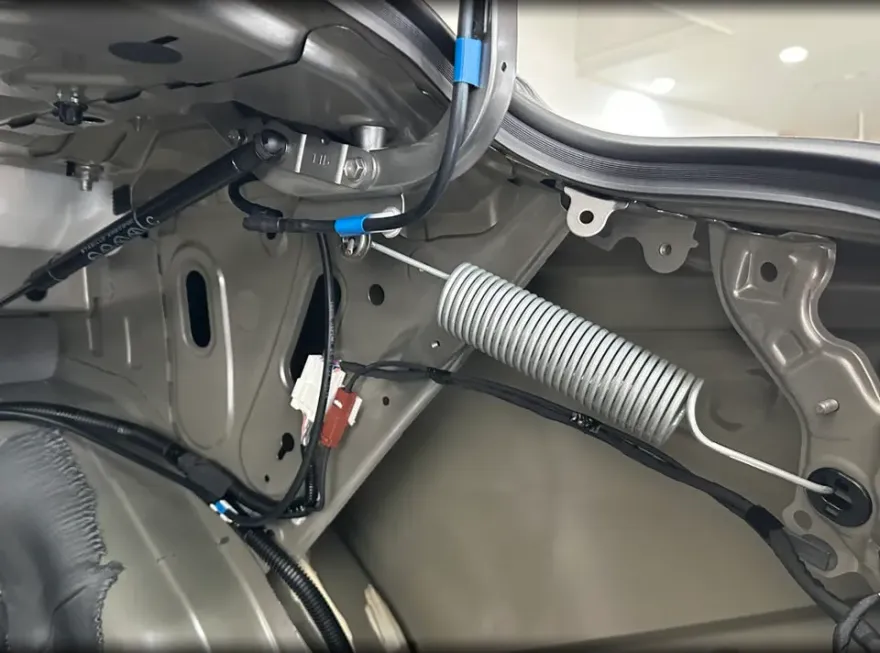 Toyota Camry oem options - Toyota Camry Power Trunk Retrofit Review photo 4
