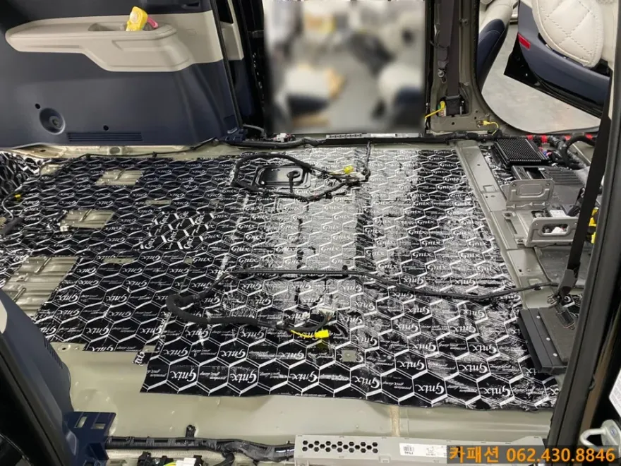 Kia Carnival KA4 soundproofing - Kia Carnival KA4 Soundproofing Review: Cost & Results photo 5