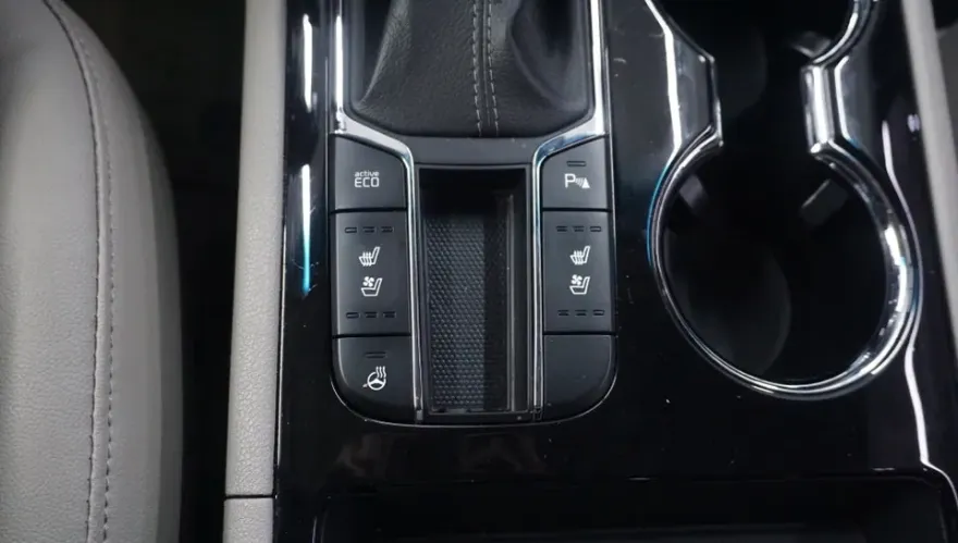 Kia Carnival KA4 oem options - Kia Carnival KA4 OEM Options Review: Cost & Results photo 3