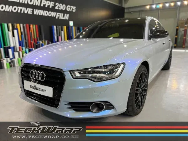 Audi A6 カメレオンラッピング事例|費用目安・仕上がり 施工写真 3-1