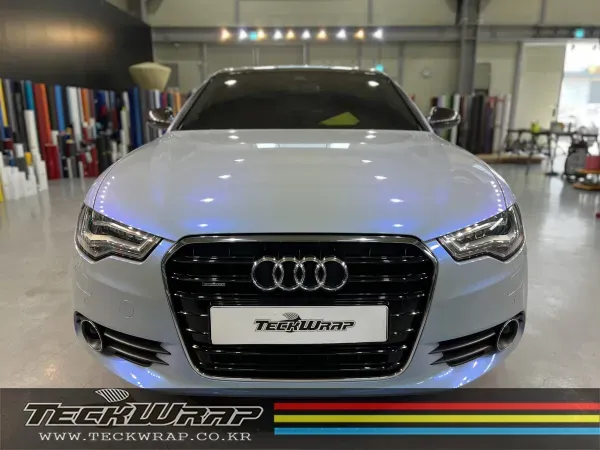 Audi A6 カメレオンラッピング事例|費用目安・仕上がり 施工写真 1-2