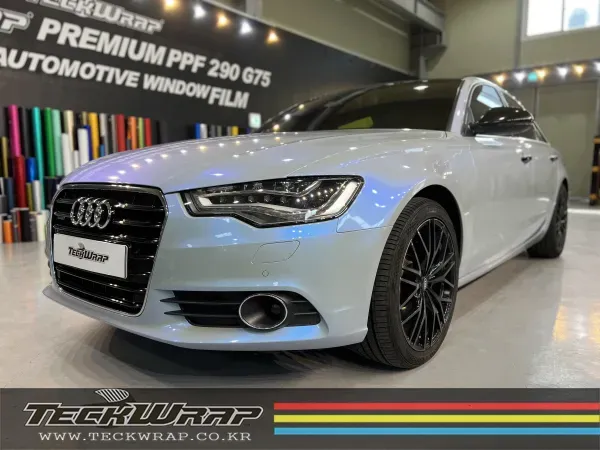 Audi A6 カメレオンラッピング事例|費用目安・仕上がり 施工写真 3-2