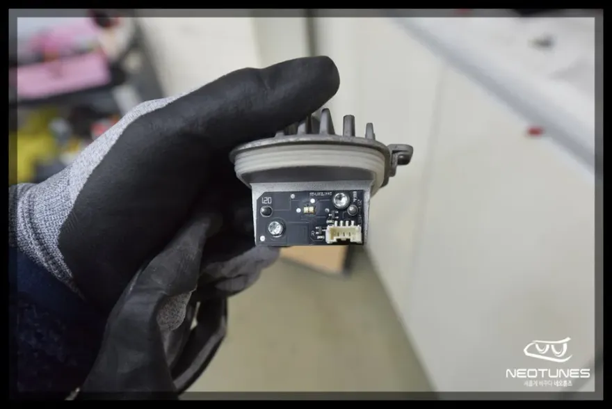 BMW 7 Series lighting upgrade - BMW 7 Series Lighting Upgrade Review: Cost & Results photo 6