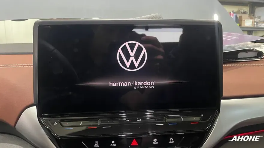 Volkswagen ID.4のカーオーディオ施工事例 施工写真 3-2