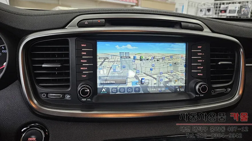 Kia All New SorentoのAndroid Auto・CarPlay取付事例 施工写真 1-1