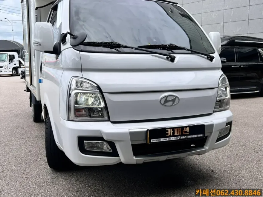 Hyundai Porter 2 lighting upgrade installation result