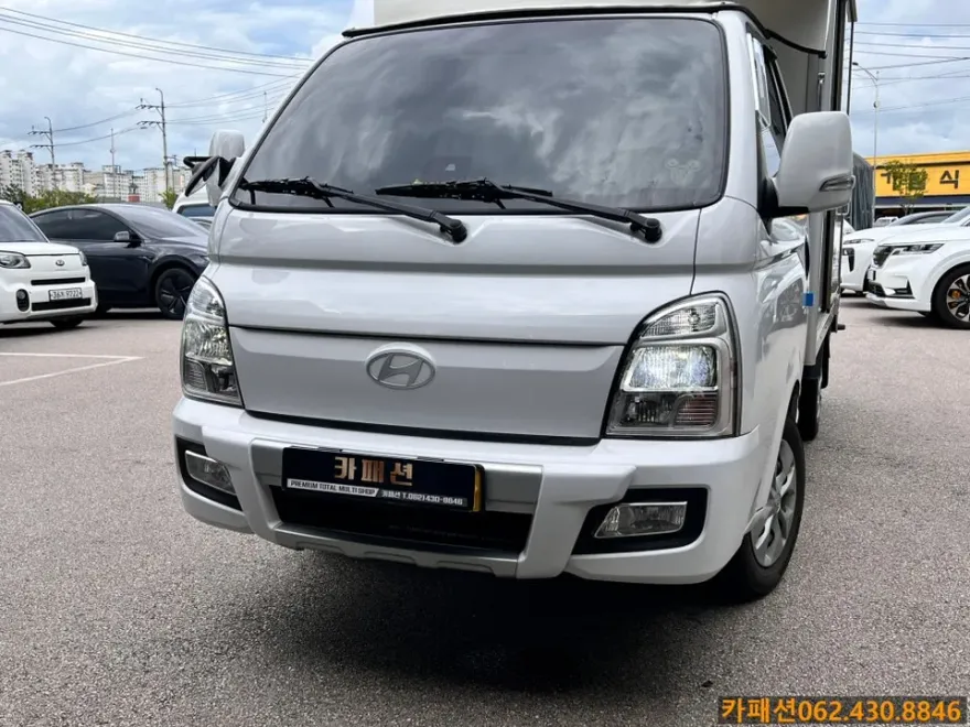 Hyundai Porter 2 lighting upgrade - Hyundai Porter 2 LED Lighting Upgrade Review photo 2