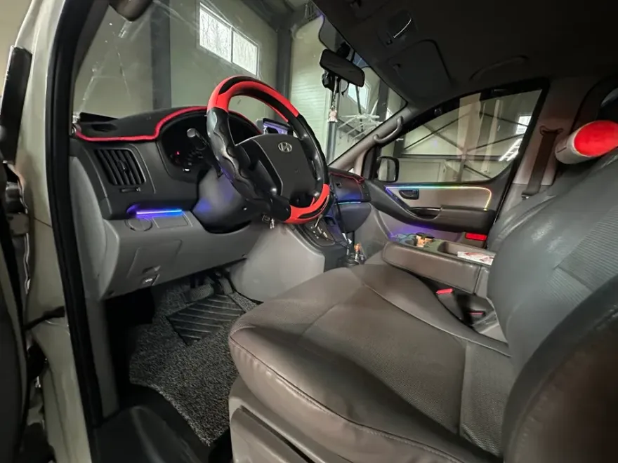 Hyundai Starex ambient lighting - Hyundai Starex Ambient Lighting Review — Cost & Results photo 4