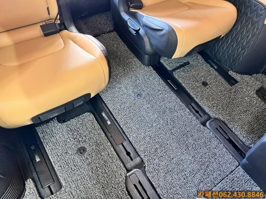 Kia Carnival KA4 ambient lighting - Kia Carnival KA4 Ambient Lighting Review — Cost & Results photo 4