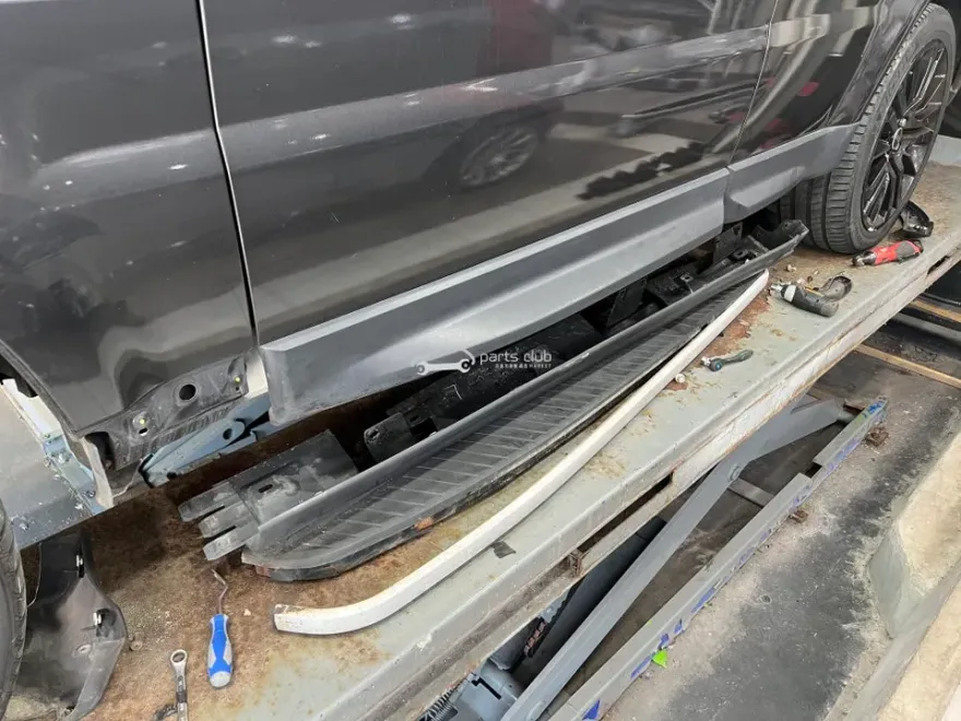 Land Rover Range Rover Sport body kit - Land Rover Range Rover Sport Body Kit Installation Review — Cost photo 5