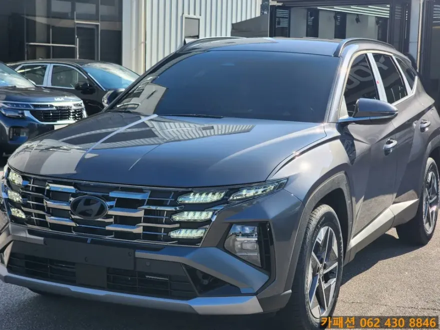 Hyundai Tucson NX4のカーフィルム施工事例|費用目安・仕上がり 施工写真 2-1