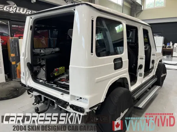 Mercedes-Benz G63 AMGのカーラッピング事例｜ガン・スモークグレー 施工写真 1-3