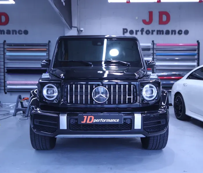 Mercedes-Benz G-Wagonのカーラッピング事例|費用目安・仕上がり 施工写真 3-2