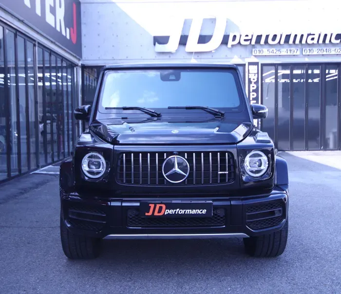Mercedes-Benz G-Wagonのカーラッピング事例|費用目安・仕上がり 施工写真 1-3