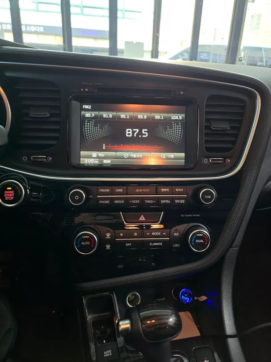 Kia K5 2nd Gen android head unit - Kia K5 2nd Gen Android Head Unit Review — Infotainment Upgrade photo 3