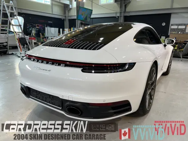 ポルシェ 911 カレラ カーラッピング事例|費用目安・仕上がり 施工写真 2-1