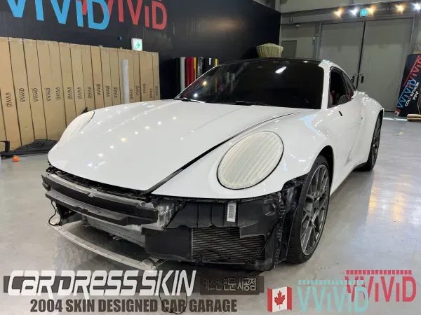 ポルシェ 911 カレラ カーラッピング事例|費用目安・仕上がり 施工写真 3-1