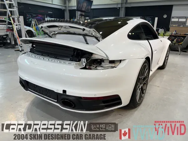 ポルシェ 911 カレラ カーラッピング事例|費用目安・仕上がり 施工写真 4-1