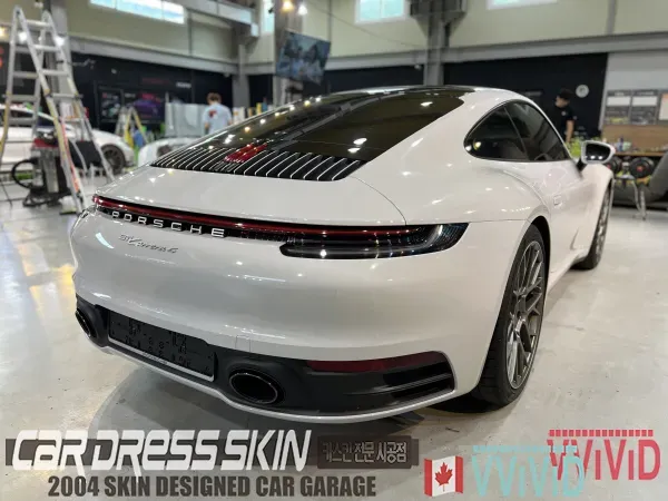ポルシェ 911 カレラ カーラッピング事例|費用目安・仕上がり 施工写真 3-2