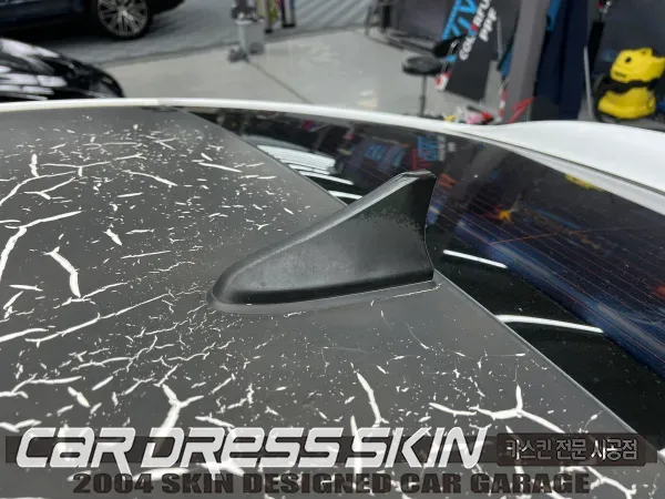 Hyundai Elantra ADのカーラッピング事例|費用目安・仕上がり 施工写真 1-2