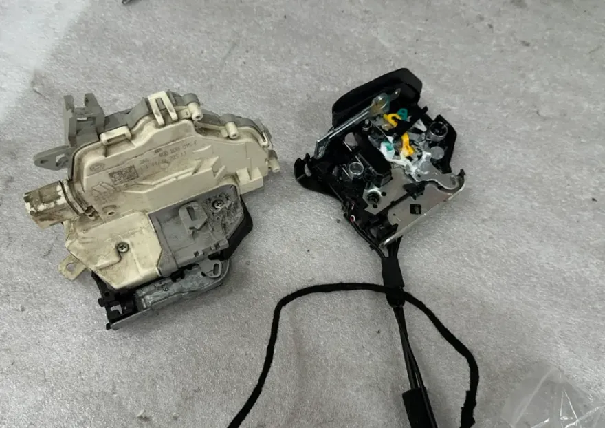 Volkswagen Touareg oem options - Volkswagen Touareg Soft Closing Retrofit Review photo 5