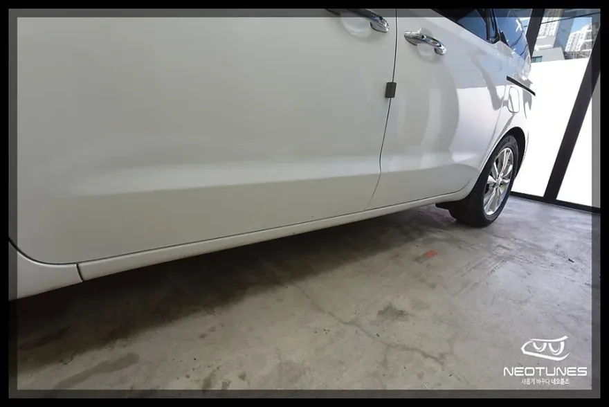 Kia Carnival YP body kit - Kia Carnival YP Body Kit Installation Review photo 2