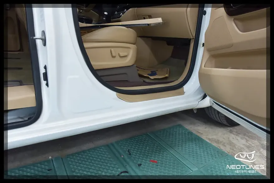 Kia Carnival YP body kit - Kia Carnival YP Body Kit Installation Review photo 5