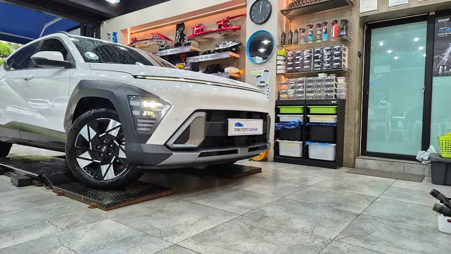 Hyundai Kona SX2 body kit - Hyundai Kona SX2 Body Kit Installation Review photo 3