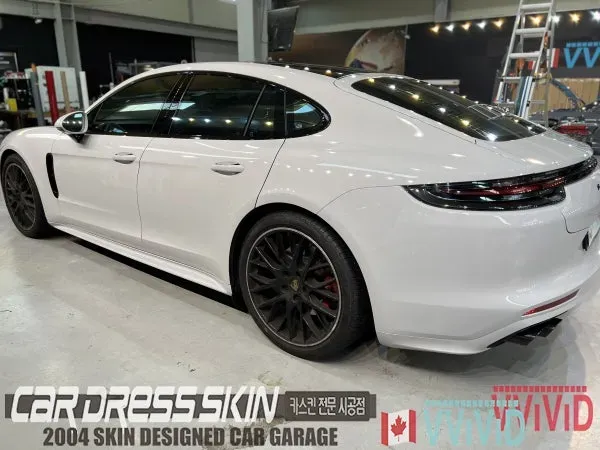 ポルシェ パナメーラ GTS カーラッピング事例|費用目安・仕上がり 施工写真 2-1