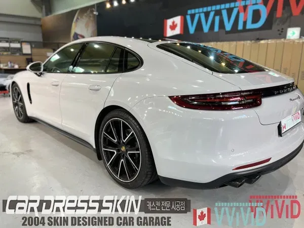 ポルシェ パナメーラ GTS カーラッピング事例|費用目安・仕上がり 施工写真 1-2