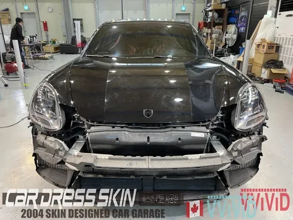 ポルシェ パナメーラ GTS カーラッピング事例|費用目安・仕上がり 施工写真 3-2