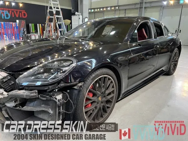 ポルシェ パナメーラ GTS カーラッピング事例|費用目安・仕上がり 施工写真 2-3