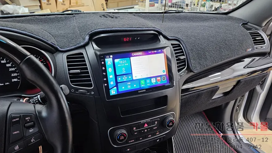 Kia Sorento RのAndroid Auto・CarPlay取付事例 施工写真 3-2