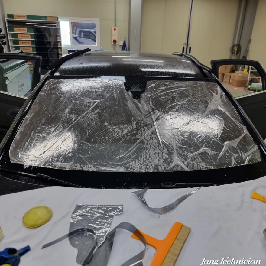 Audi A6のカーフィルム施工事例|費用目安・仕上がり 施工写真 3-2