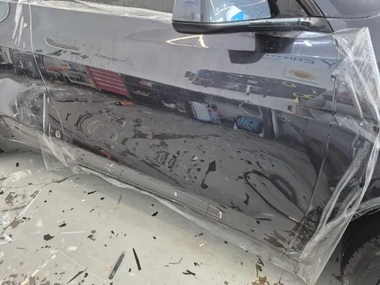 Tesla Model YのPPF施工事例｜費用目安と仕上がり 施工写真 3-2