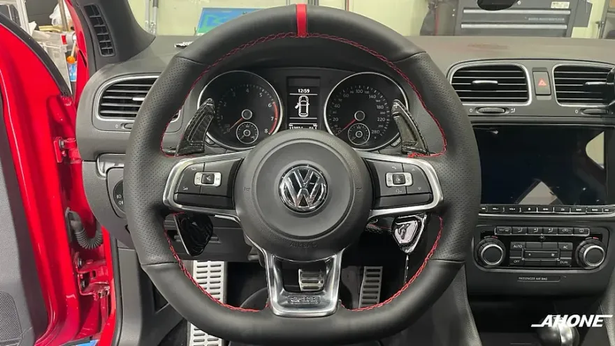 Volkswagen Golf 6th Gen steering wheel - Volkswagen Golf 6th Gen Steering Wheel Installation Review — Cost photo 4